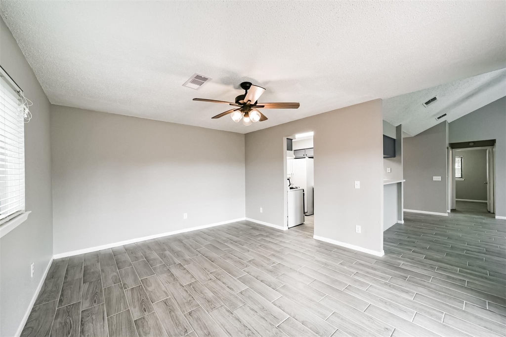1613 Brook Meadow Drive - Photo 9
