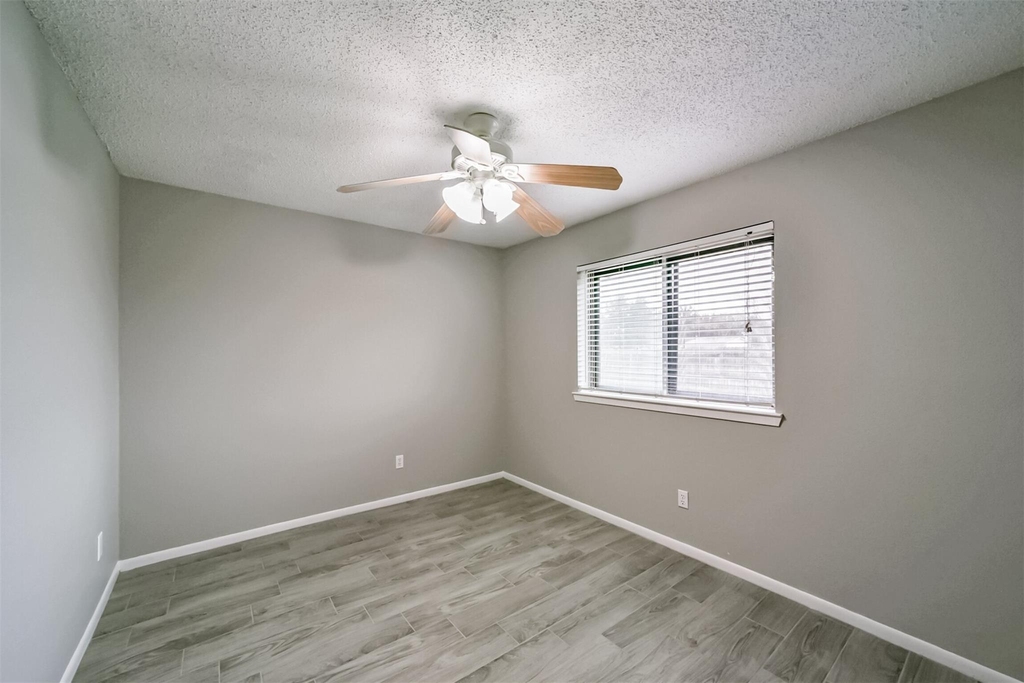 1613 Brook Meadow Drive - Photo 14