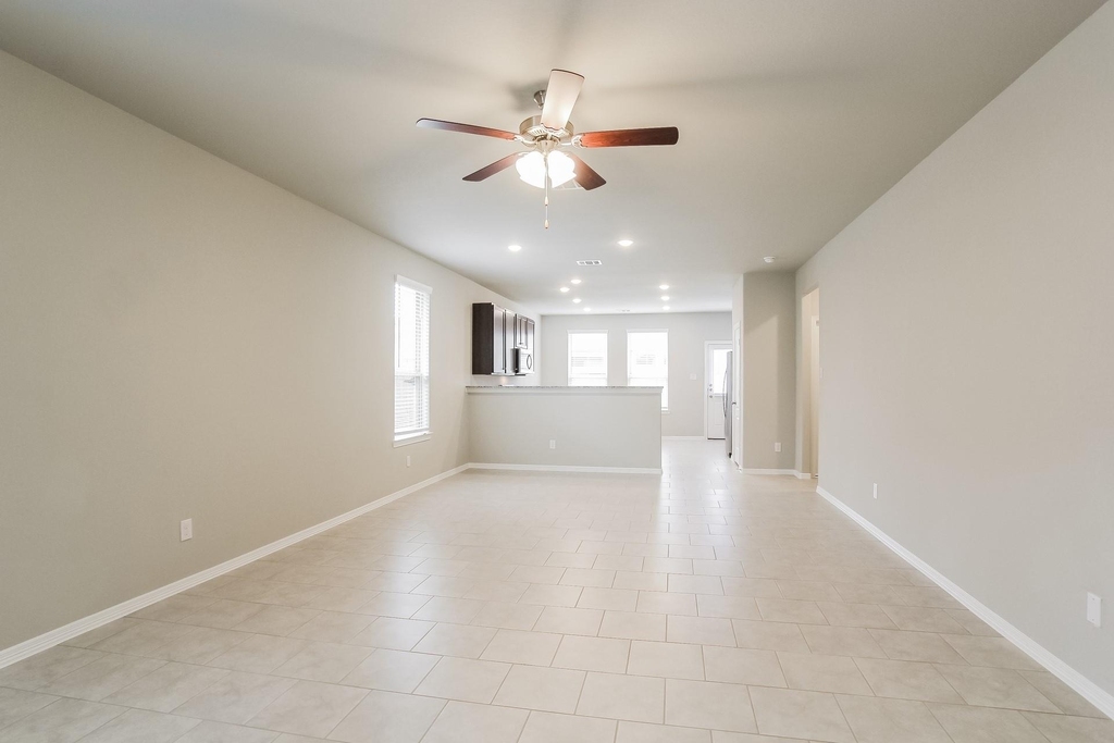 25726 Northpark Palm Drive - Photo 2