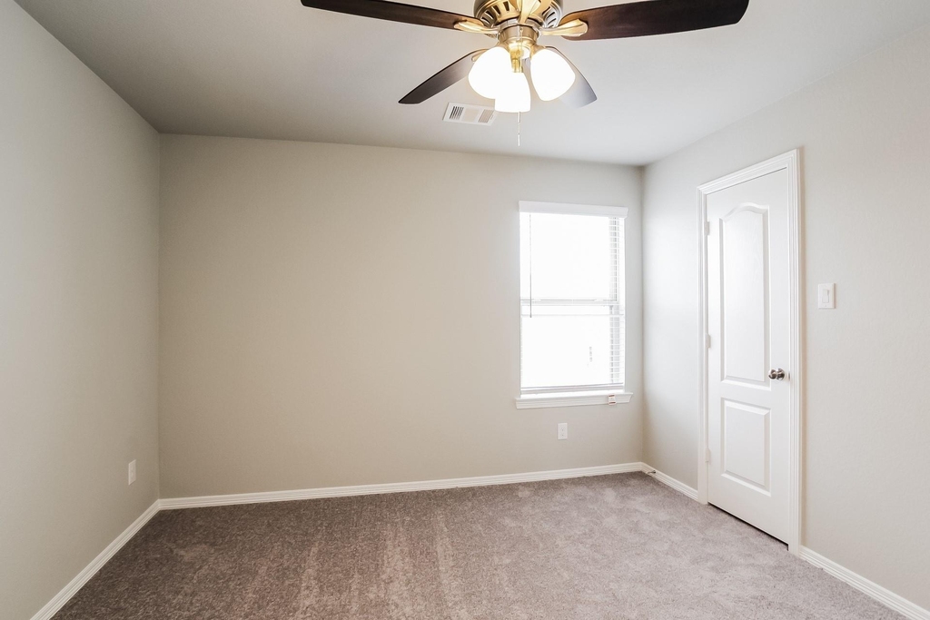 25726 Northpark Palm Drive - Photo 11