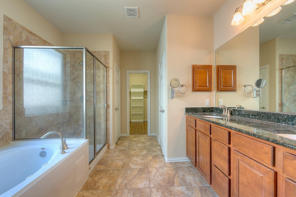 10 Quillwood Place - Photo 14