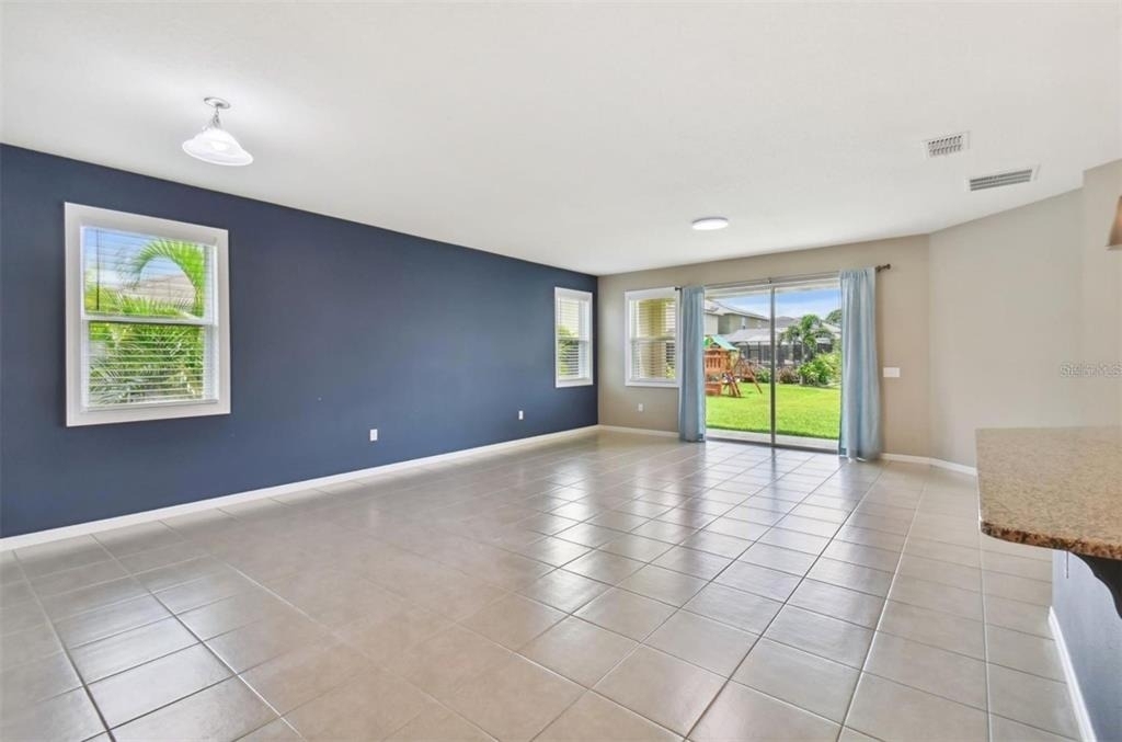 10606 Laguna Plains Drive - Photo 24