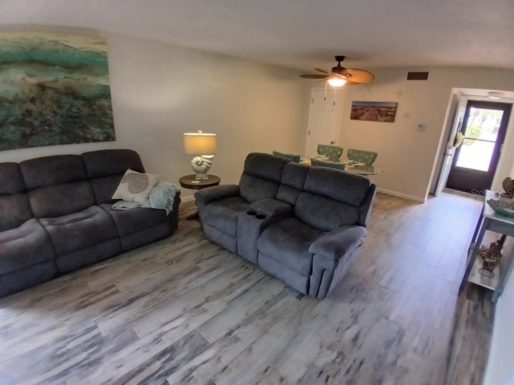 10350 Imperial Point Drive W - Photo 28