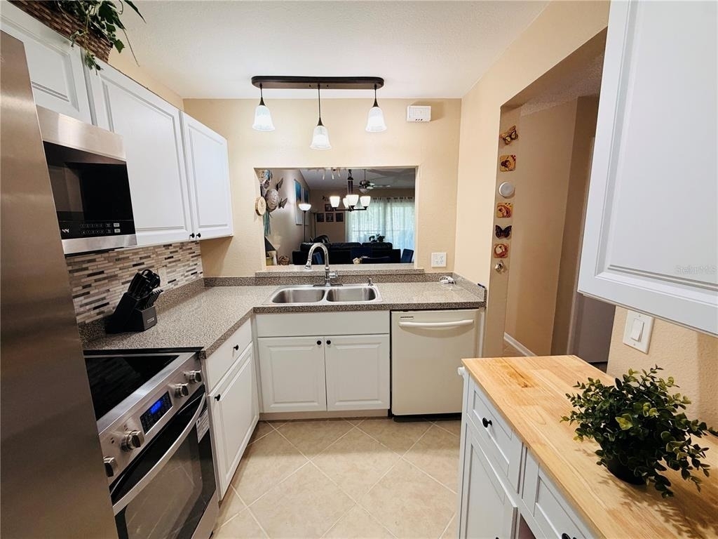 1435 Millstream Lane - Photo 6