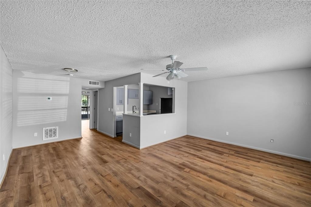 9013 Tudor Drive - Photo 3