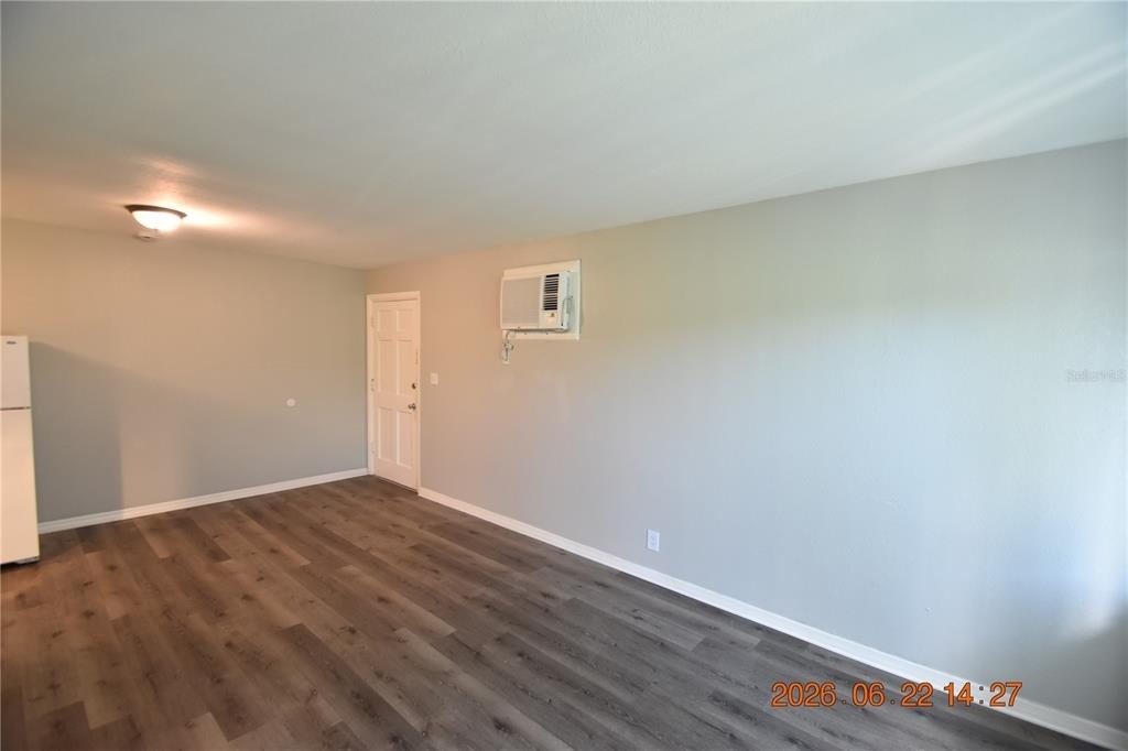 304 Danube Avenue - Photo 8