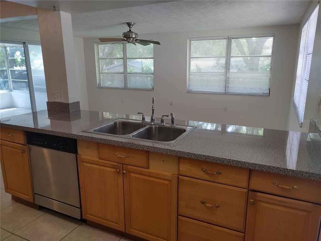 5620 Andrea Drive - Photo 5