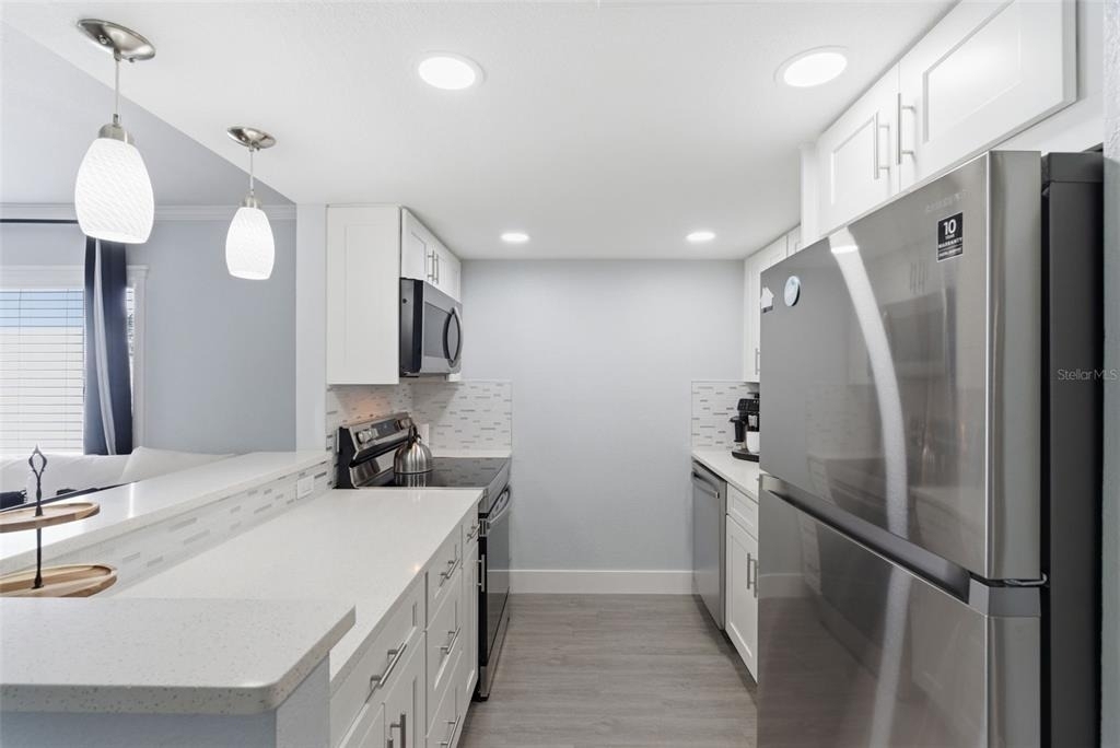 631 N Keene Road - Photo 9