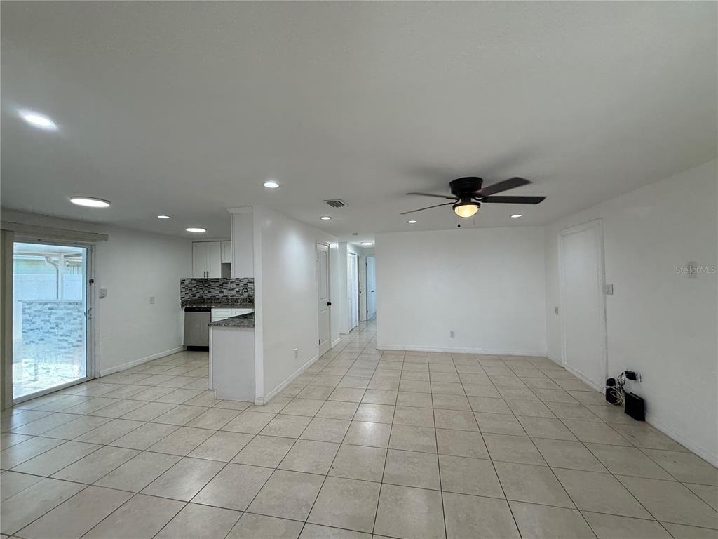 5605 Golden Drive - Photo 4