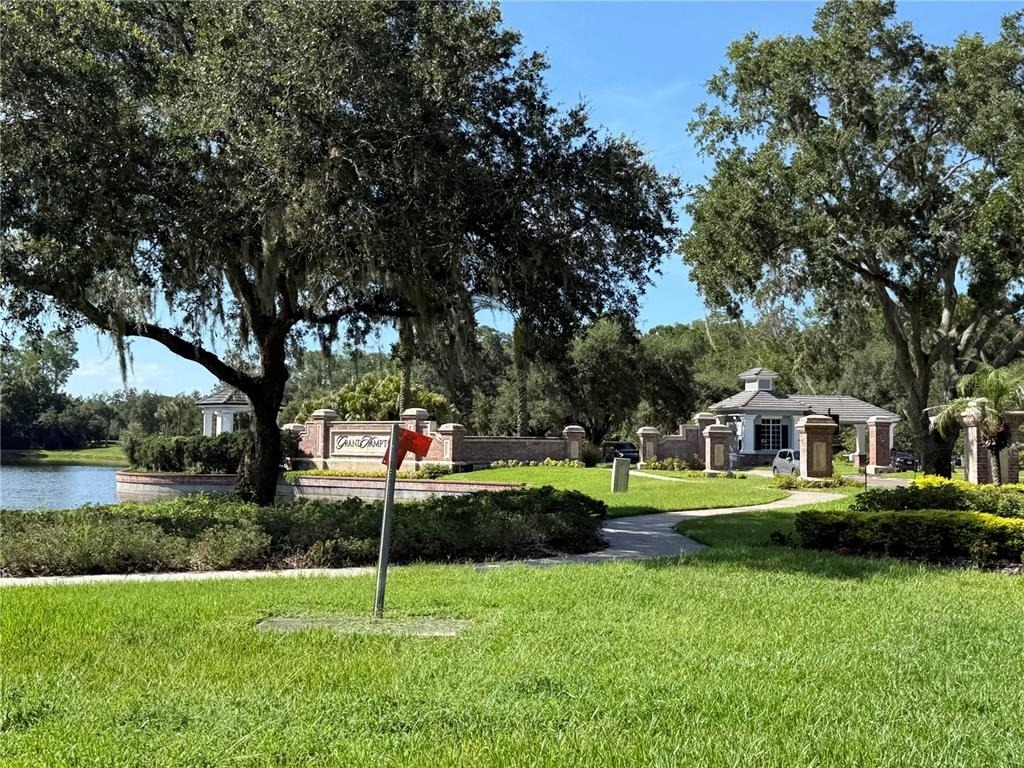 20027 Heritage Pointe Drive - Photo 31