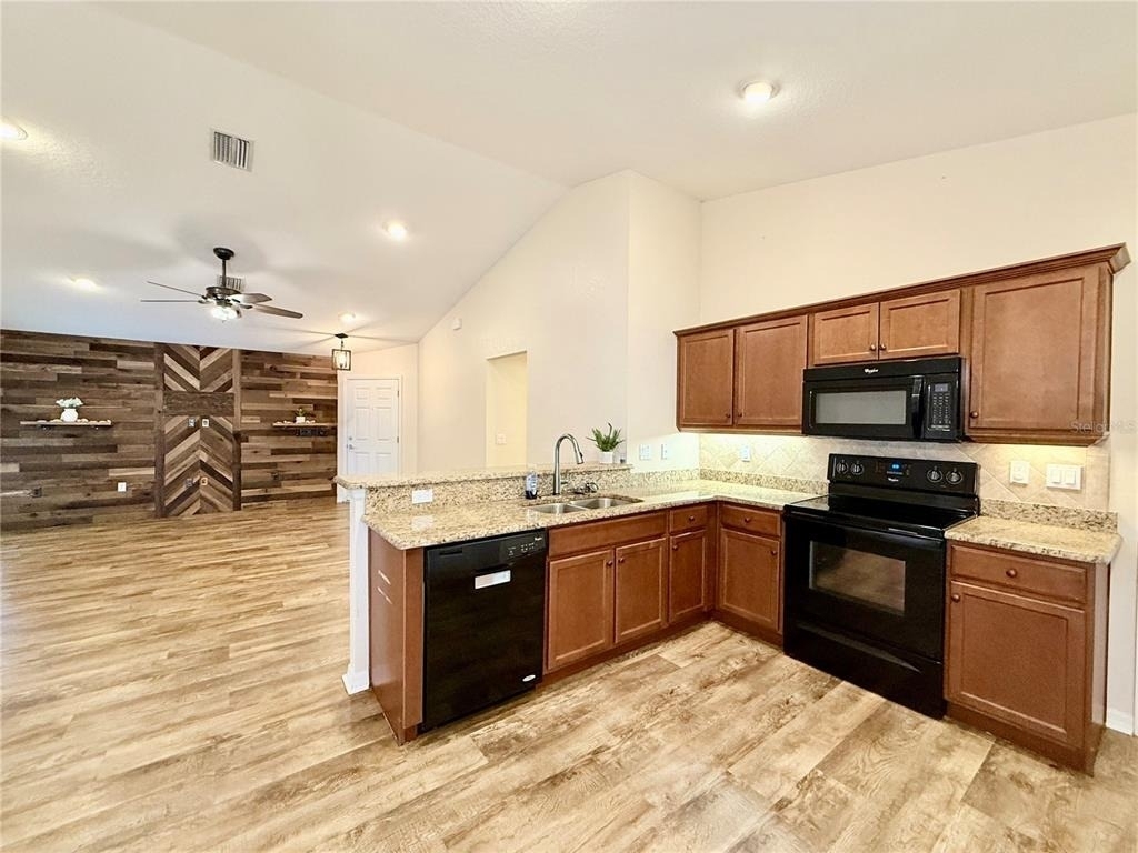 6054 Merrifield Drive - Photo 11