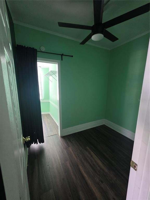 212 W Beach Place - Photo 3