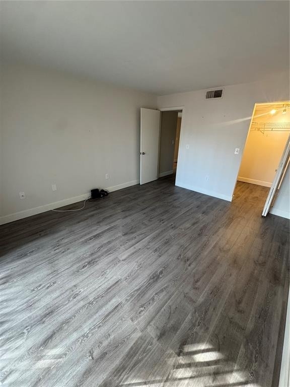 2593 Countryside Boulevard - Photo 2