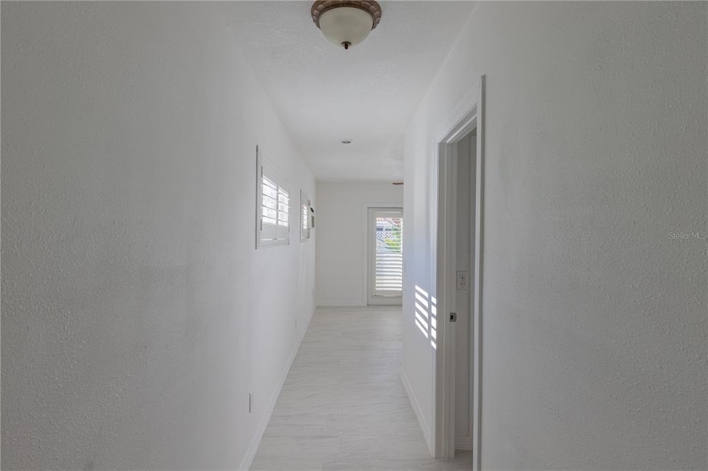944 Bruce Avenue - Photo 8