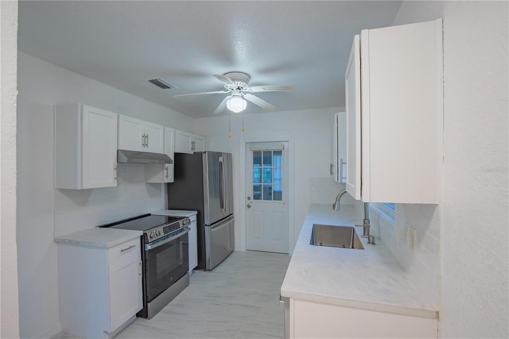 944 Bruce Avenue - Photo 29