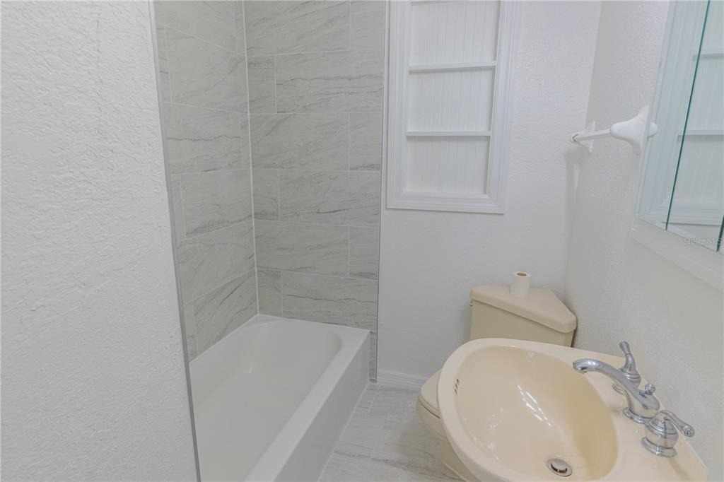 944 Bruce Avenue - Photo 4