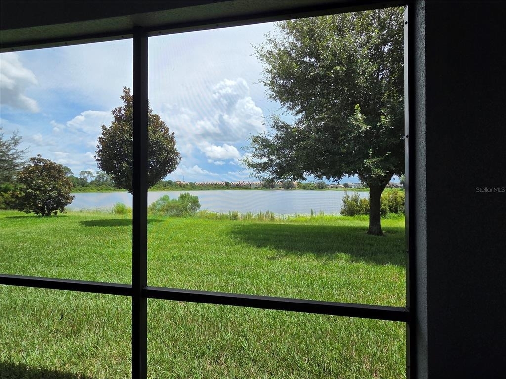 2153 Lake Side Avenue - Photo 22