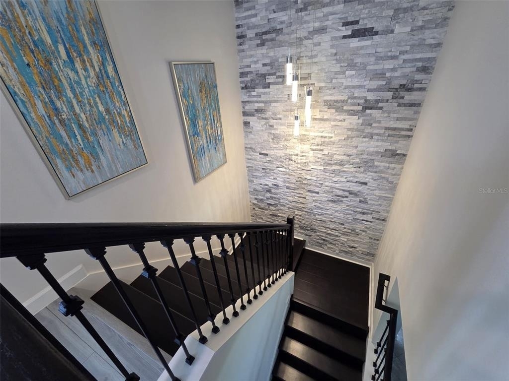 2153 Lake Side Avenue - Photo 15