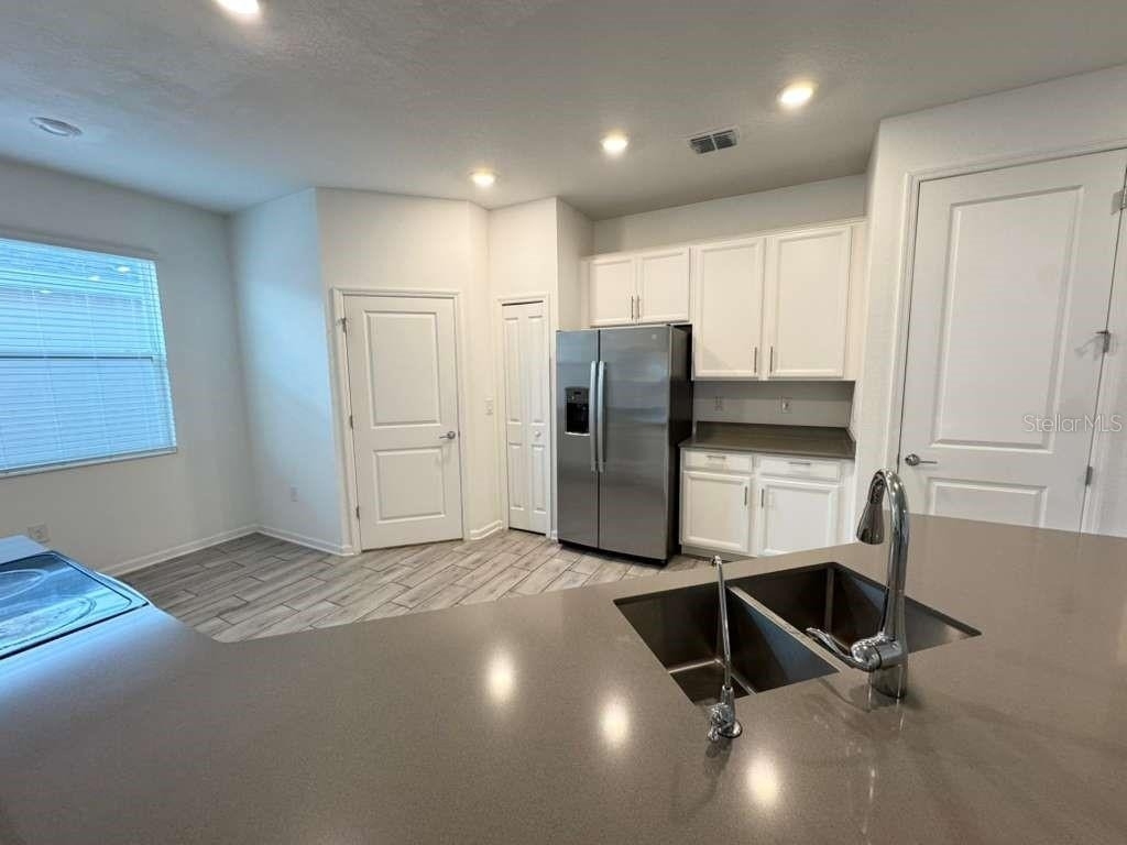 1180 Saguaro Street - Photo 11
