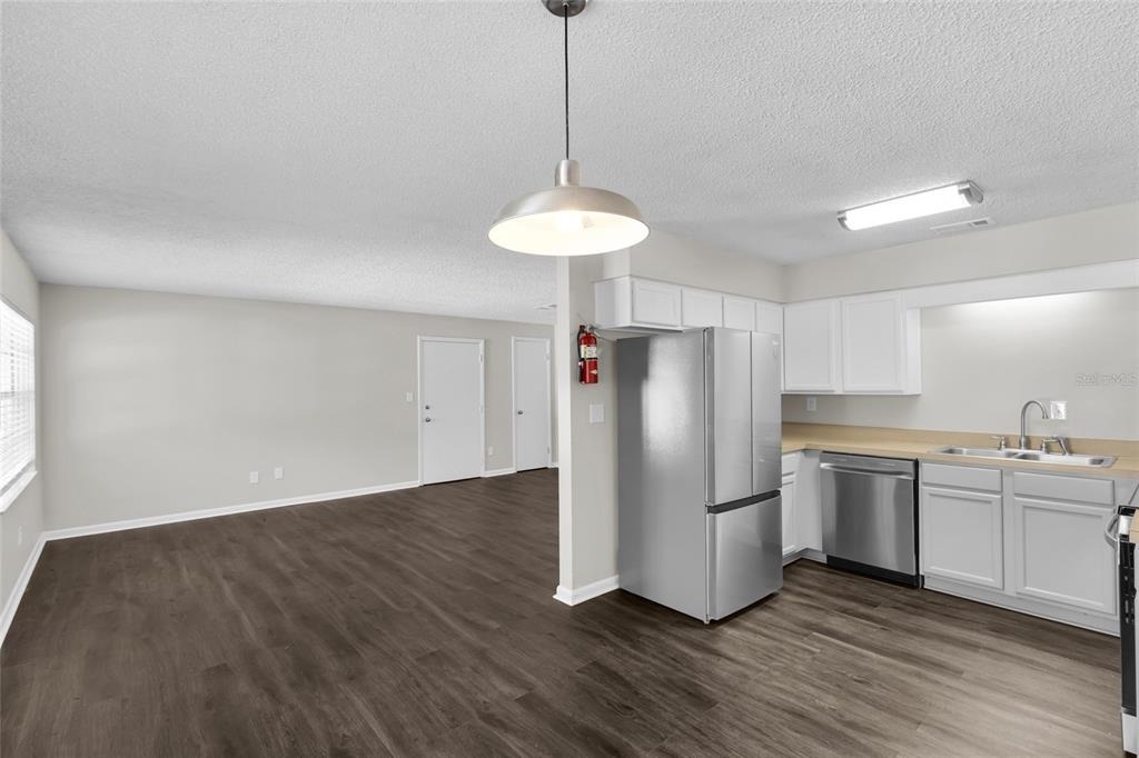 139 Se 13th Avenue - Photo 6