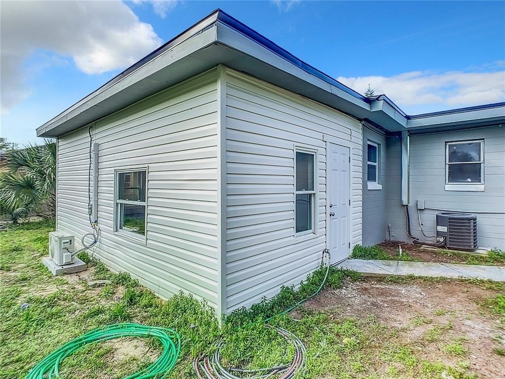 933 Marion Street - Photo 55