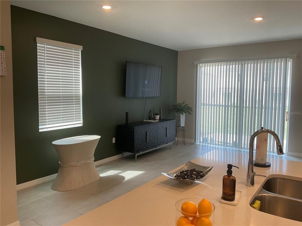 7633 Waterscape Drive - Photo 3