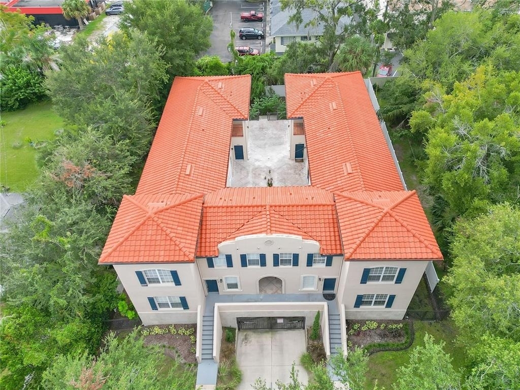 310 E Vanderbilt Street - Photo 42