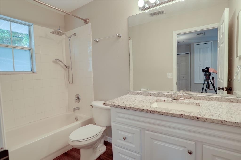 14222 Sonco Avenue - Photo 9