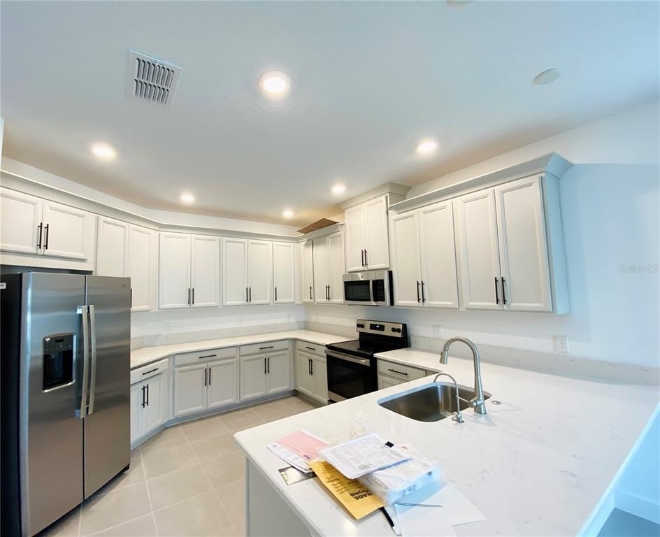 2348 Kestrel Perch Place - Photo 4