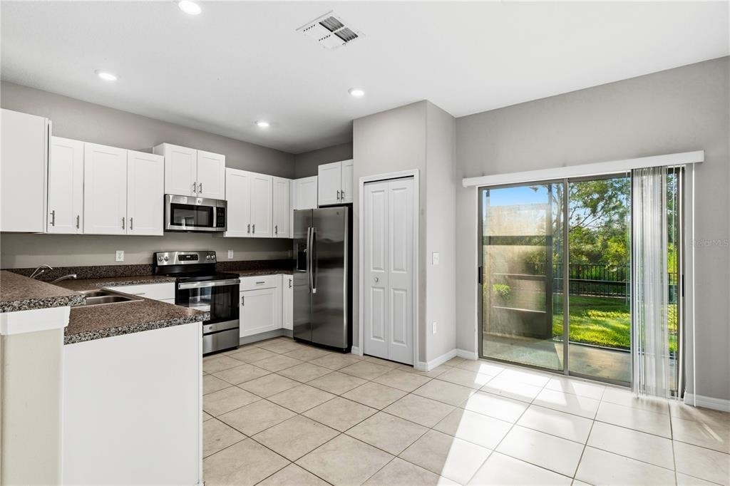3527 Bellmeade Court - Photo 4