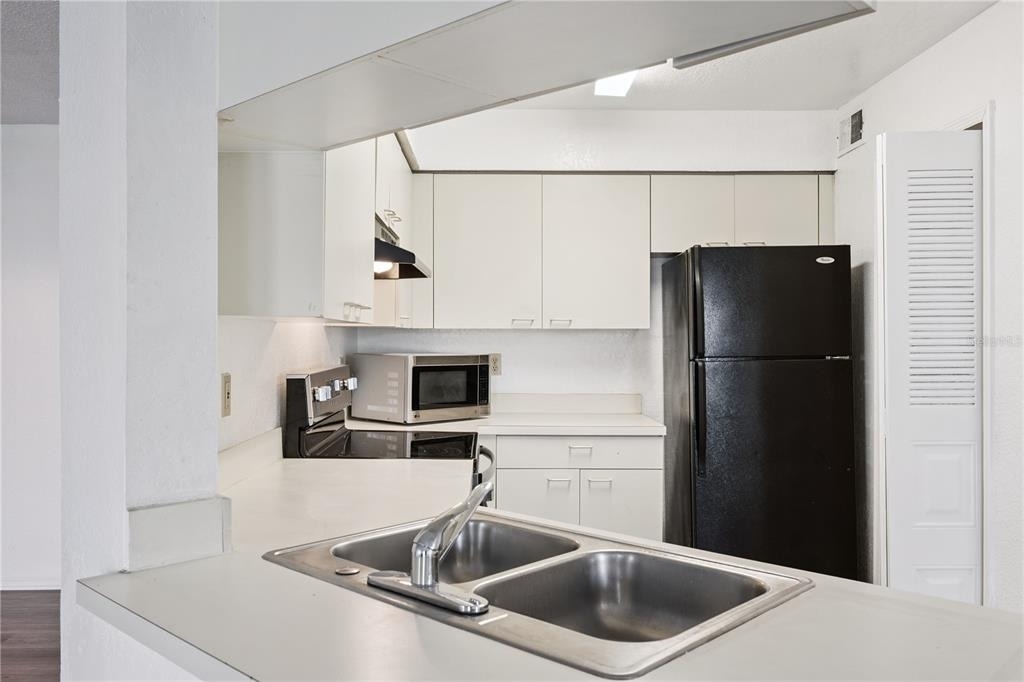 2550 N Alafaya Trail - Photo 22