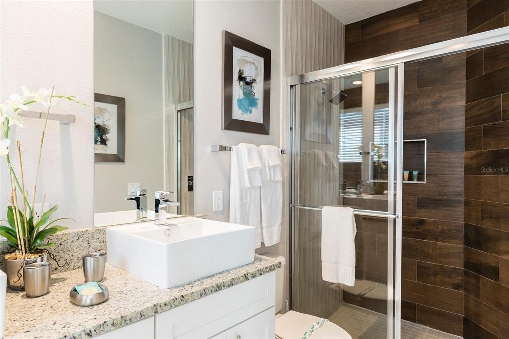7554 Sunville Avenue - Photo 9