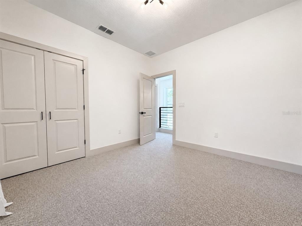 724 Ellwood Avenue - Photo 21