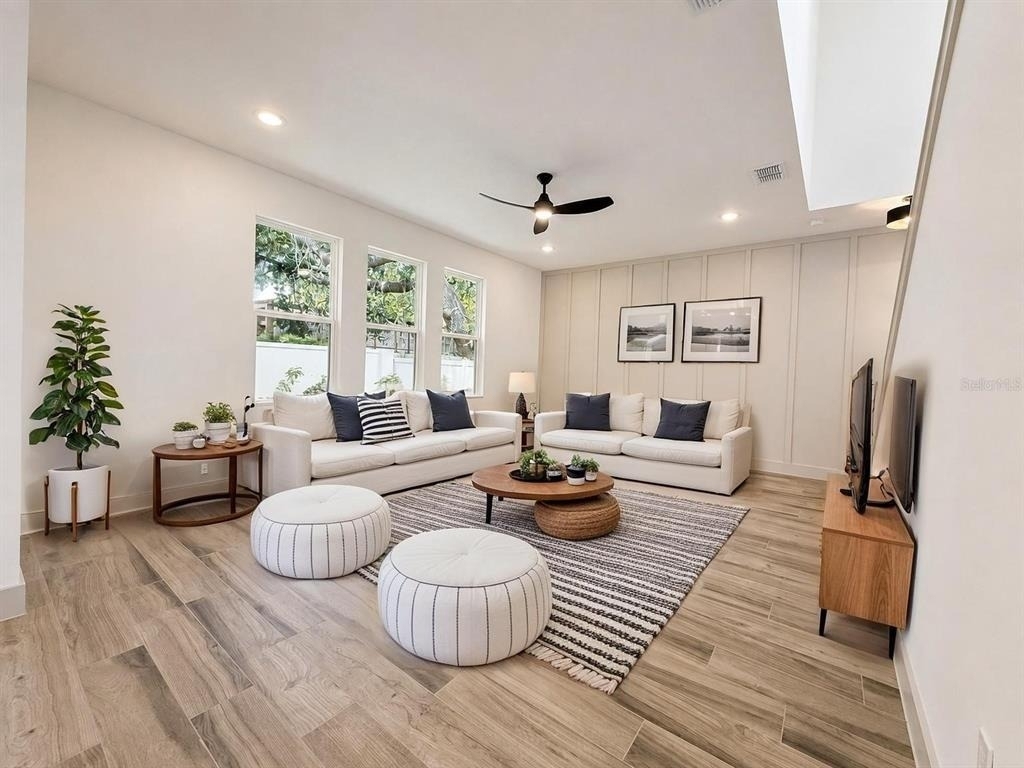 724 Ellwood Avenue - Photo 3