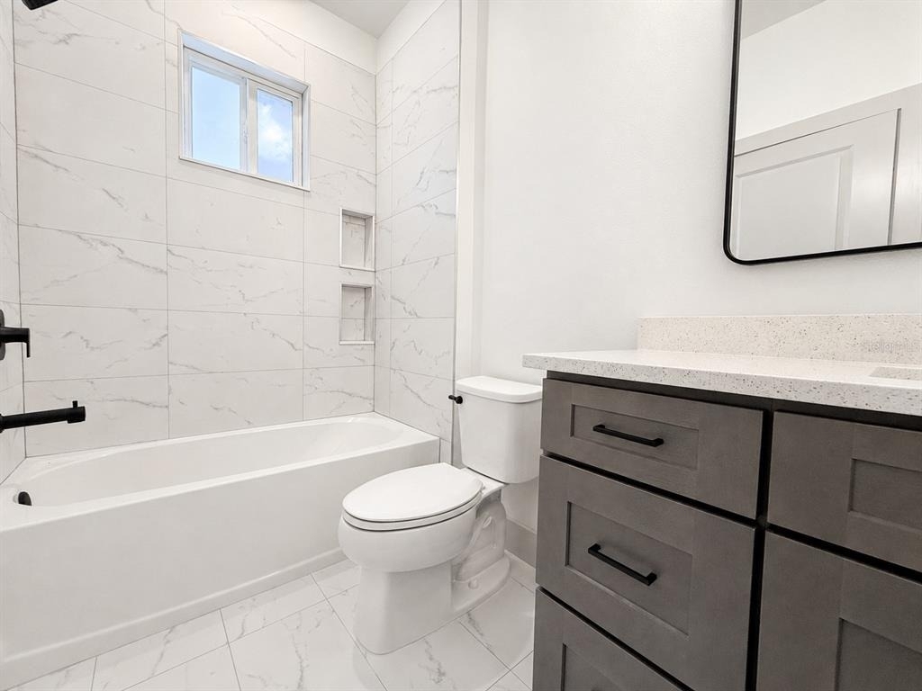 724 Ellwood Avenue - Photo 22