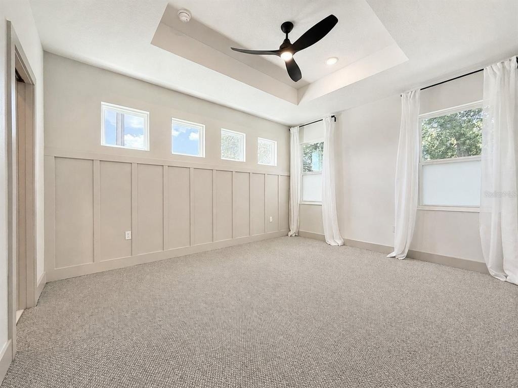 724 Ellwood Avenue - Photo 14