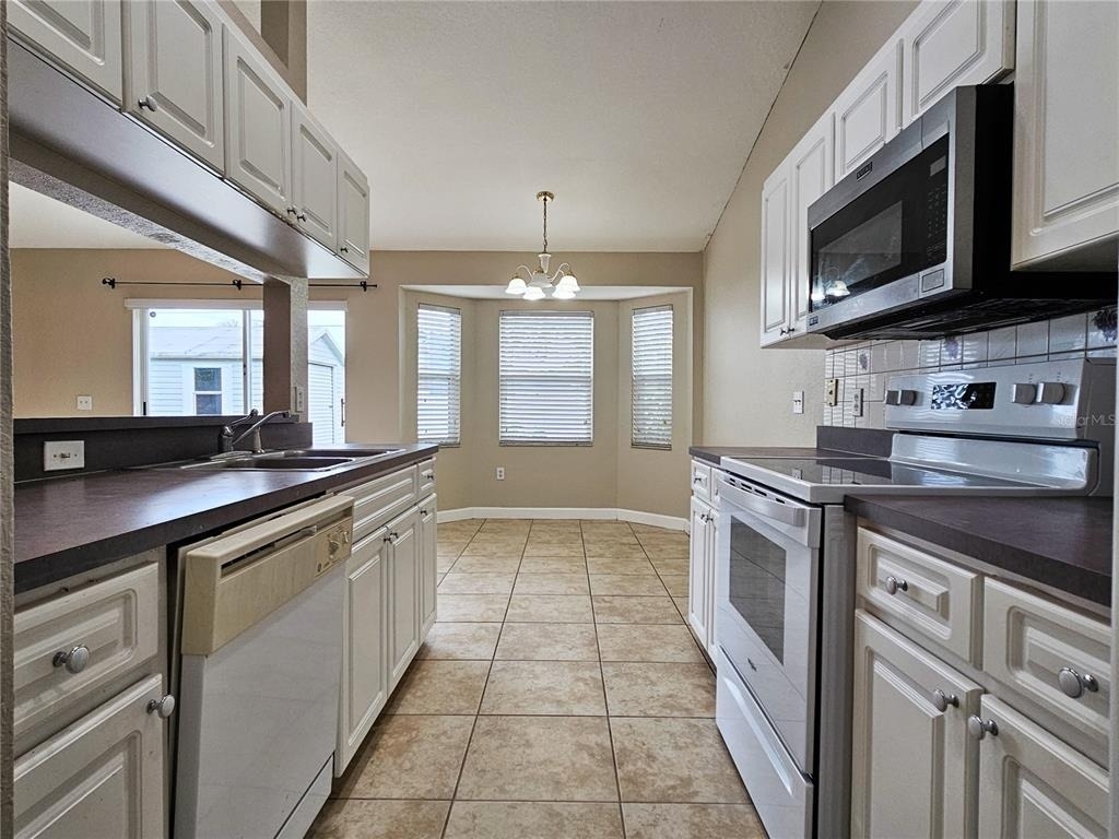 5260 English Drive - Photo 9