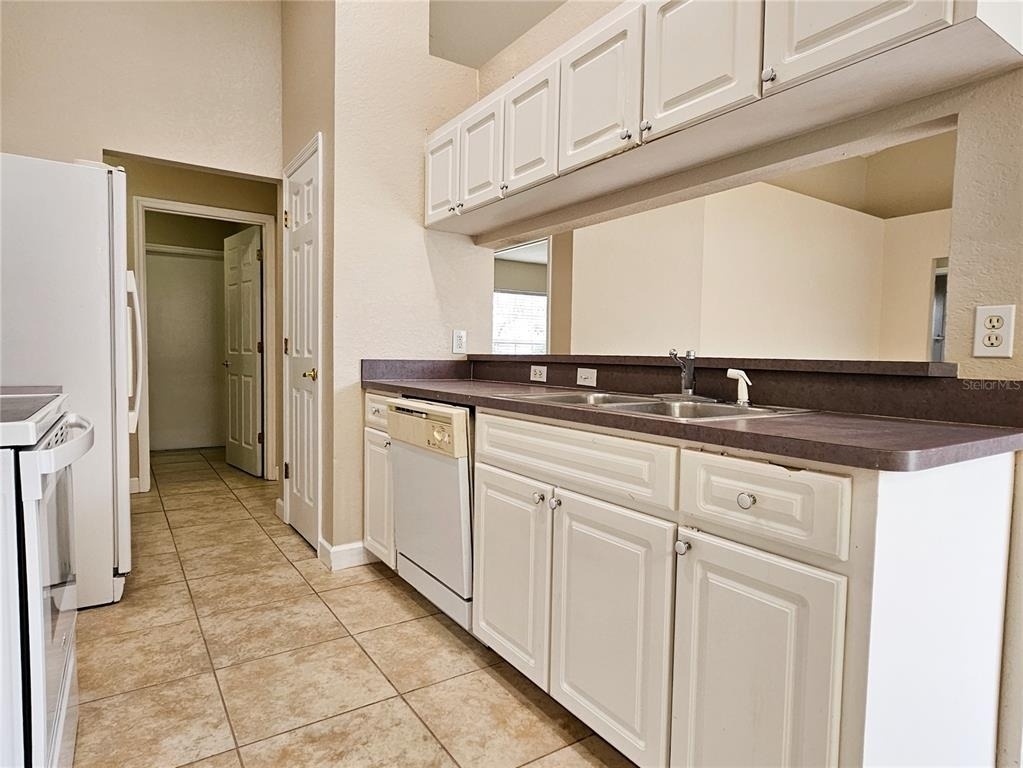 5260 English Drive - Photo 10