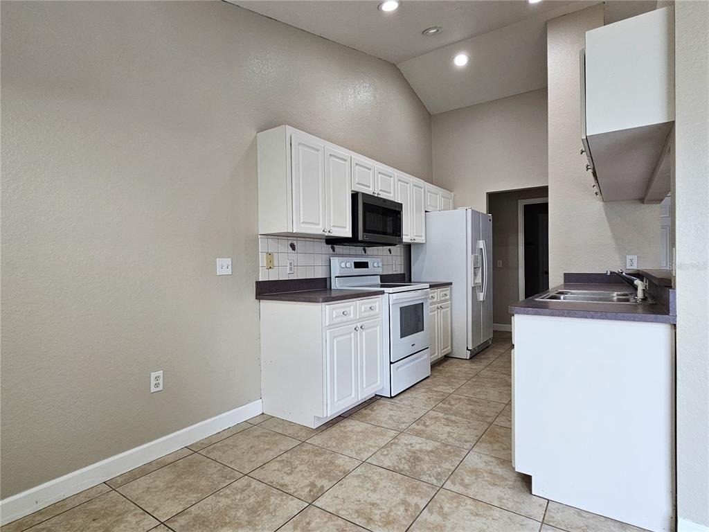 5260 English Drive - Photo 7