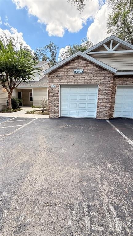 4700 Sw Archer Road - Photo 1