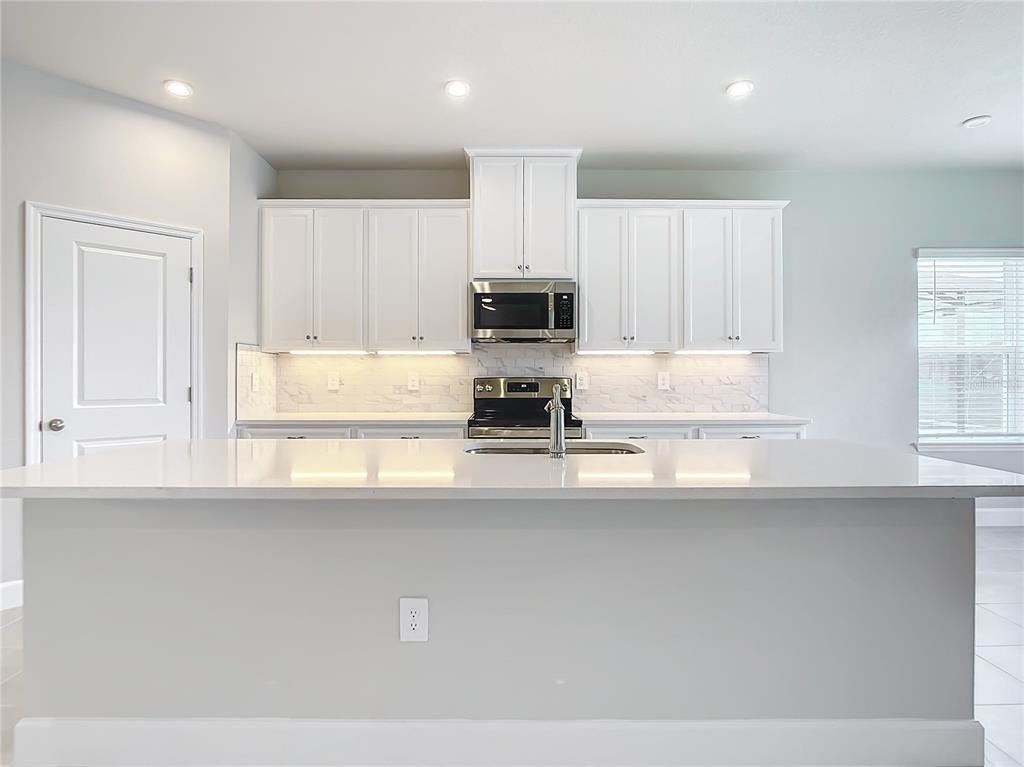 16876 Castoro Drive - Photo 12