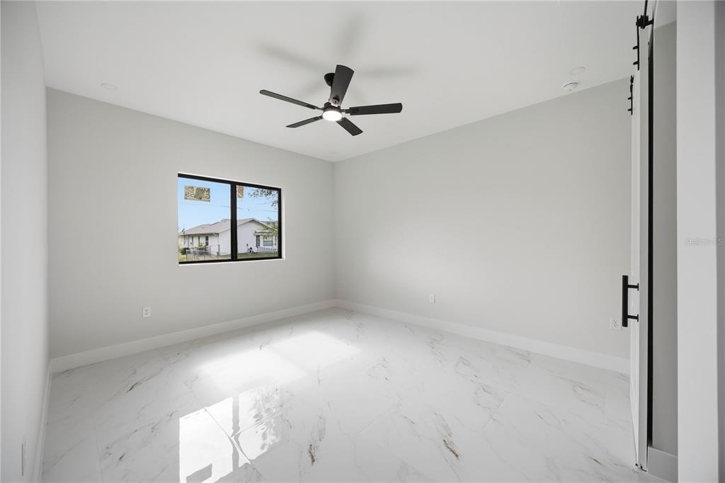 328 Milford Street - Photo 22