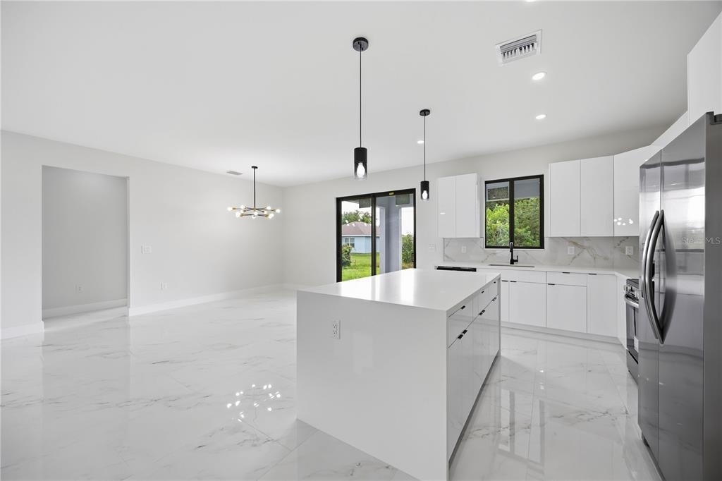 1299 Barton Avenue - Photo 12