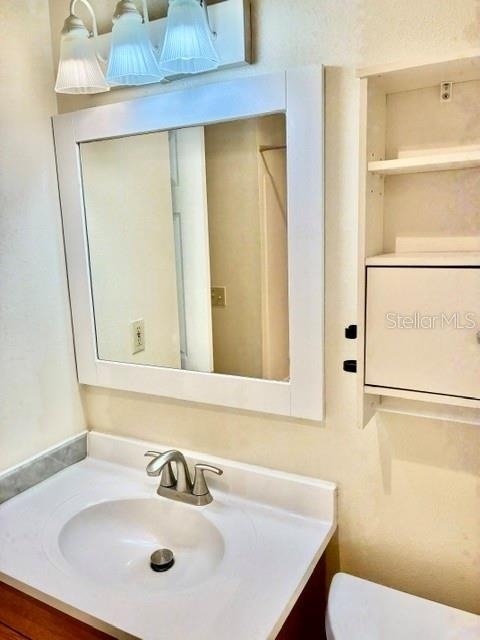 211 Airport Avenue W - Photo 8