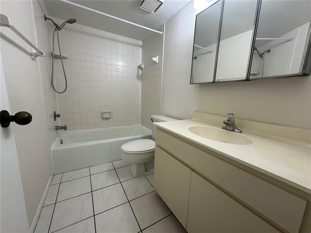 7205 Curtiss Avenue - Photo 4