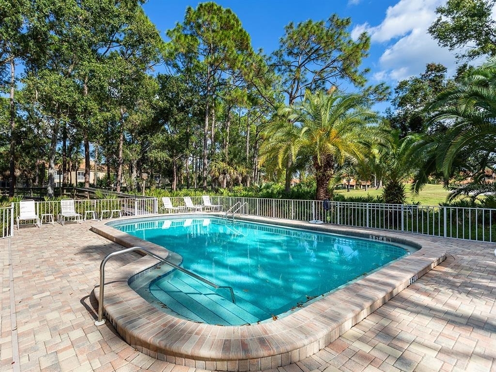 4415 Longmeadow - Photo 23