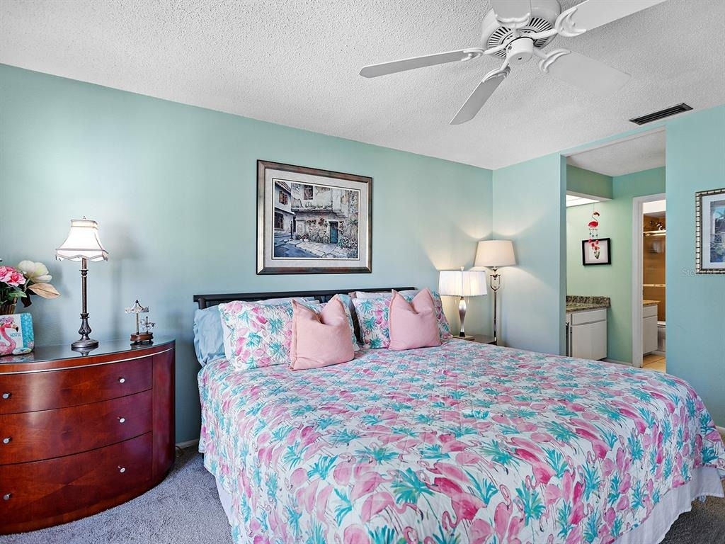 4415 Longmeadow - Photo 17