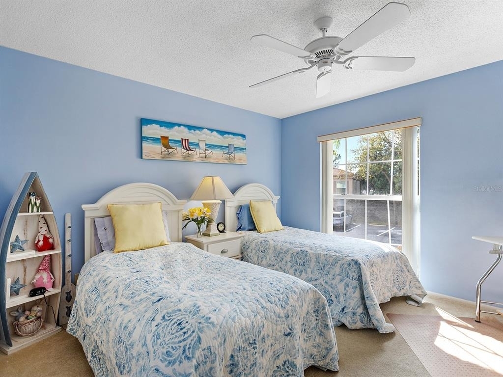 4415 Longmeadow - Photo 20