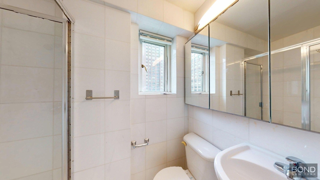 200 East 71st Street #21A - Photo 3