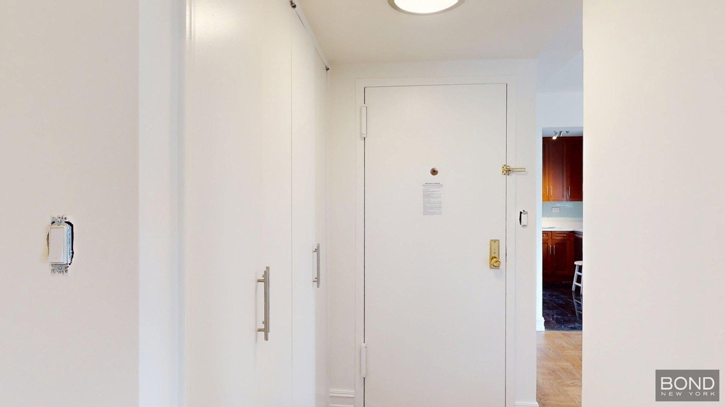 200 East 71st Street #21A - Photo 4